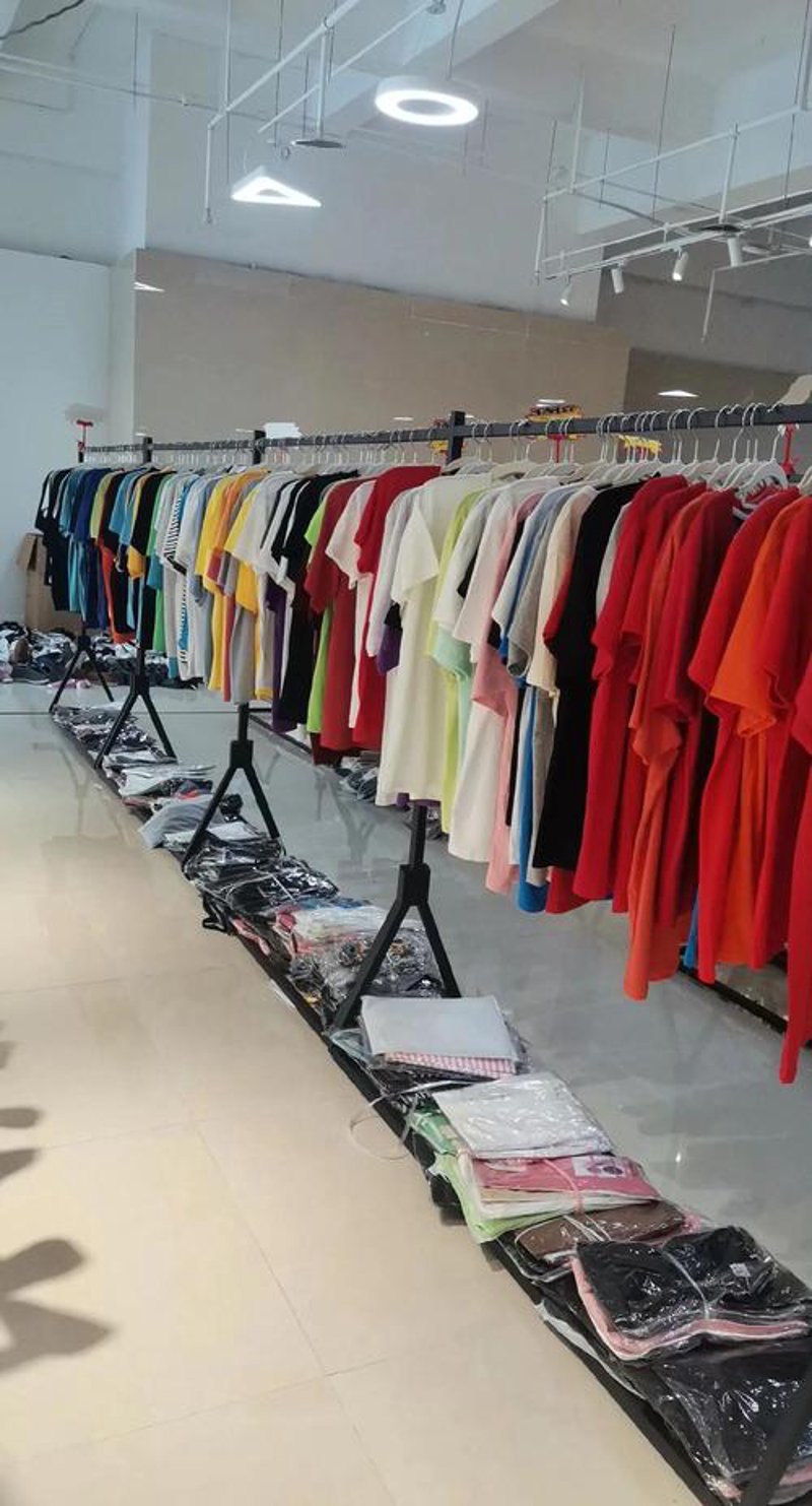 品牌服装批发行业的最新趋势与机遇